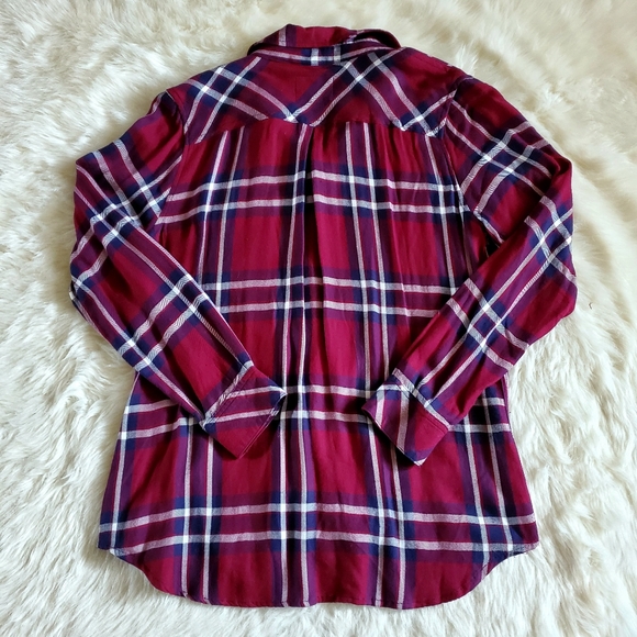 Rails Hunter Plaid Button-Down Shirt in Midnight Burgundy Size Medium - Picture 7 of 14